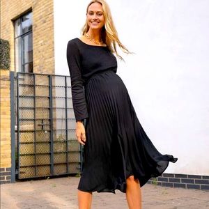 Adjustable skirt🖤